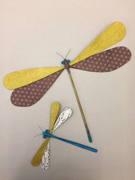 libellules fil de fer et papier népalais