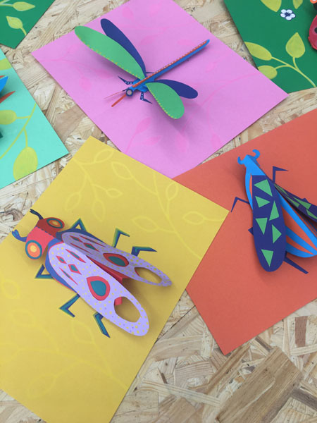 pop-up insectes