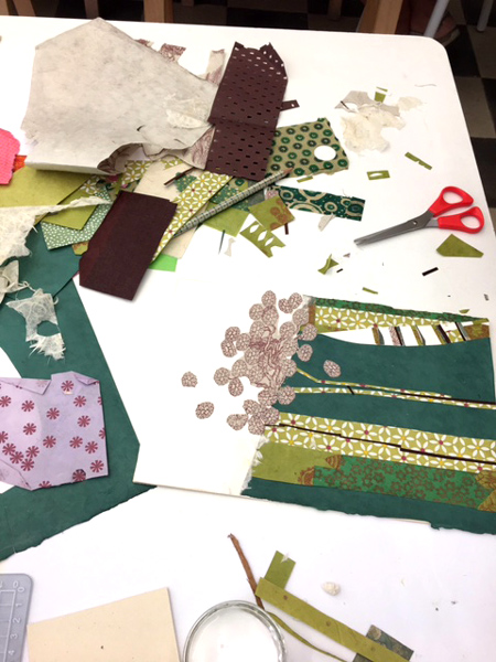 composition de papiers imprimés aux motifs colorés
